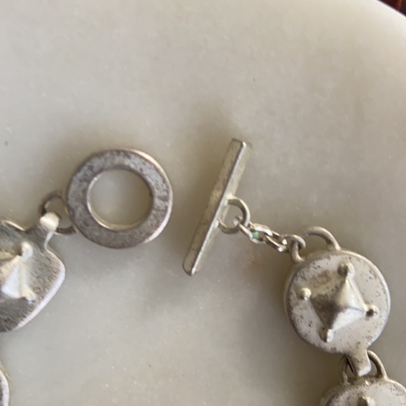 Silver Tone Toggle Clasp Metal Bracelet - Picture 3 of 5